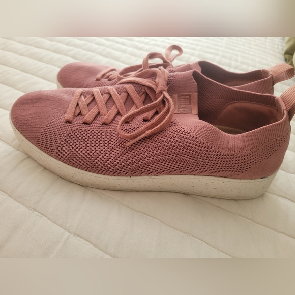 Fitflop Pink Knit Tennis Shoes, Size 10 - Picture 7 of 7